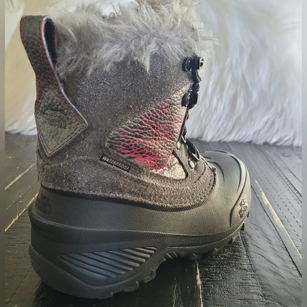 The North Face Youth Extreme Snowboots Girls Size 1